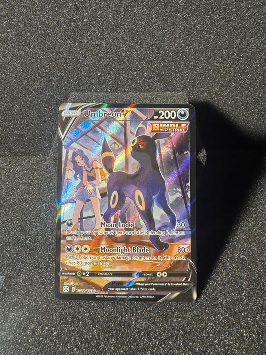 Umbreon V - SWSH09: Brilliant Stars Trainer Gallery (SWSH09:TG)